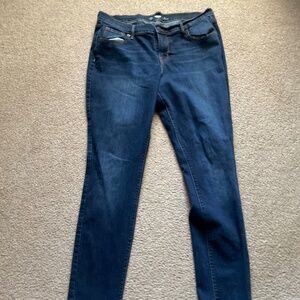 Old Navy skinny jeans